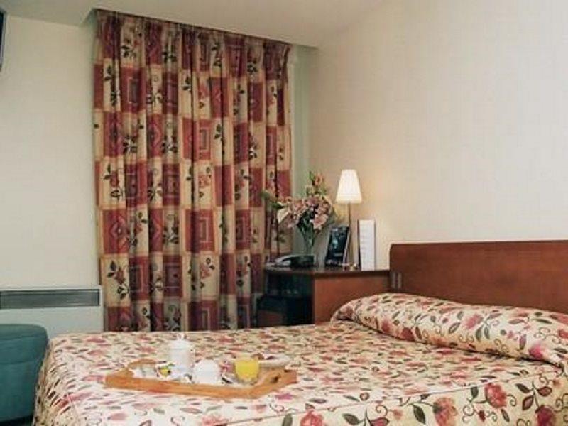 Hotel Le Montana Paříž Exteriér fotografie